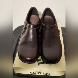 Women's‎ Eastland Slip On Shoes Size 11